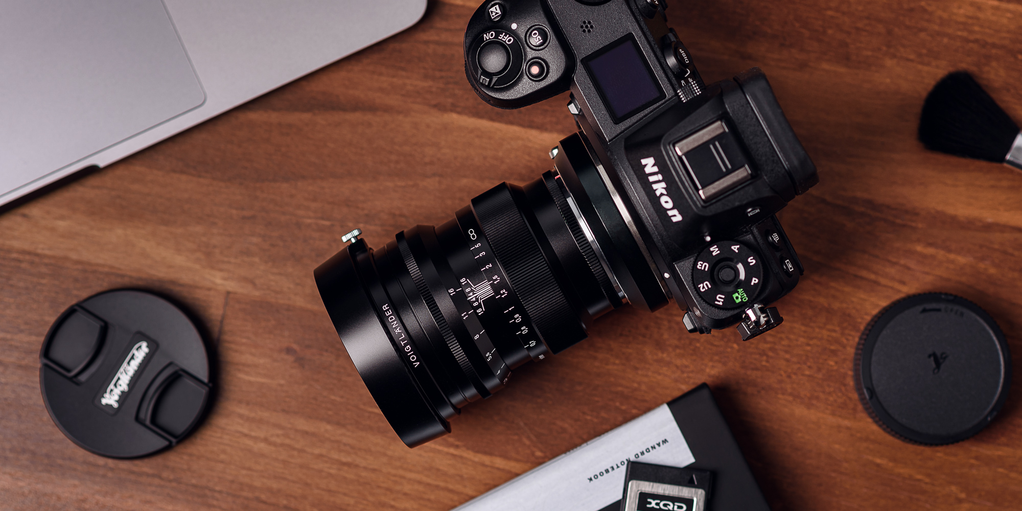 Obiektyw  Voigtlander Nokton 75 mm f/1,5 do Leica M -  czarny